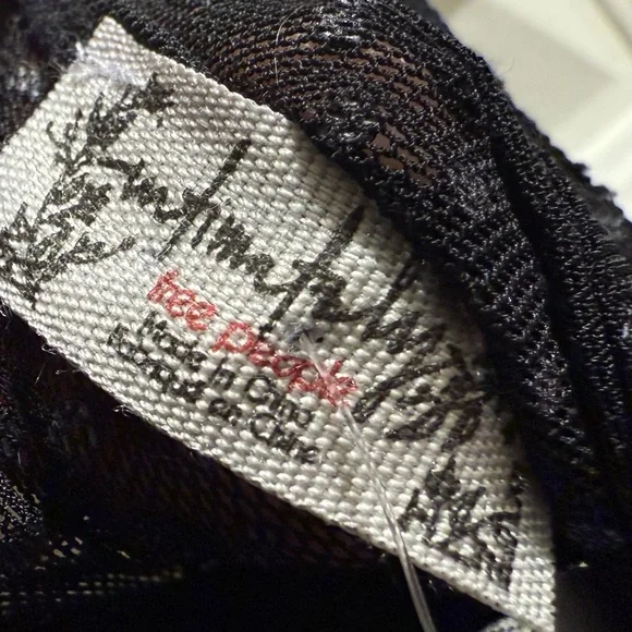 Free People - Embellished Dance All Night Long Sleeve Top - NWT - Size XS - Picture 7 of 9